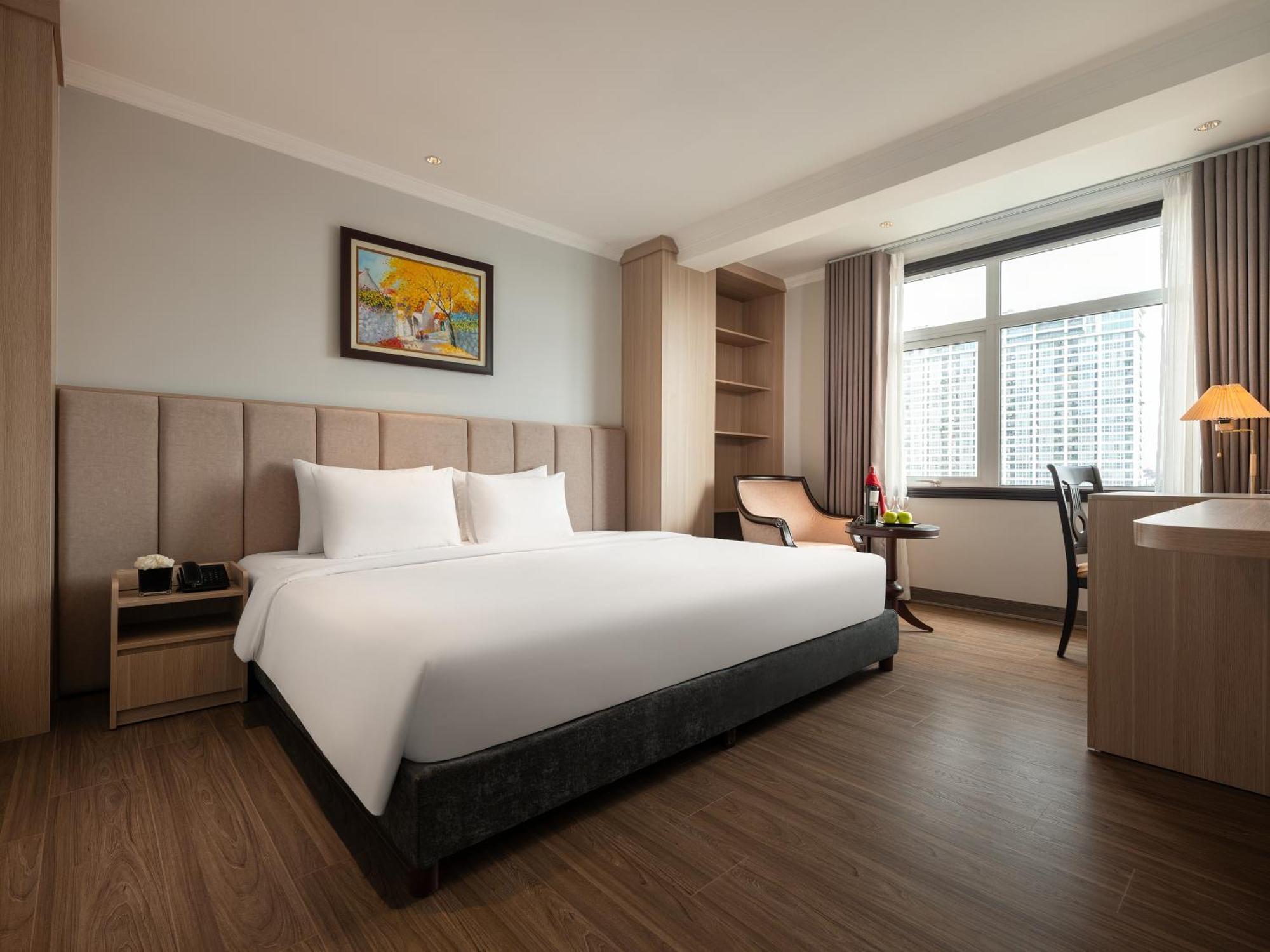 Minasi Premium Hotel Hanoi Exterior photo